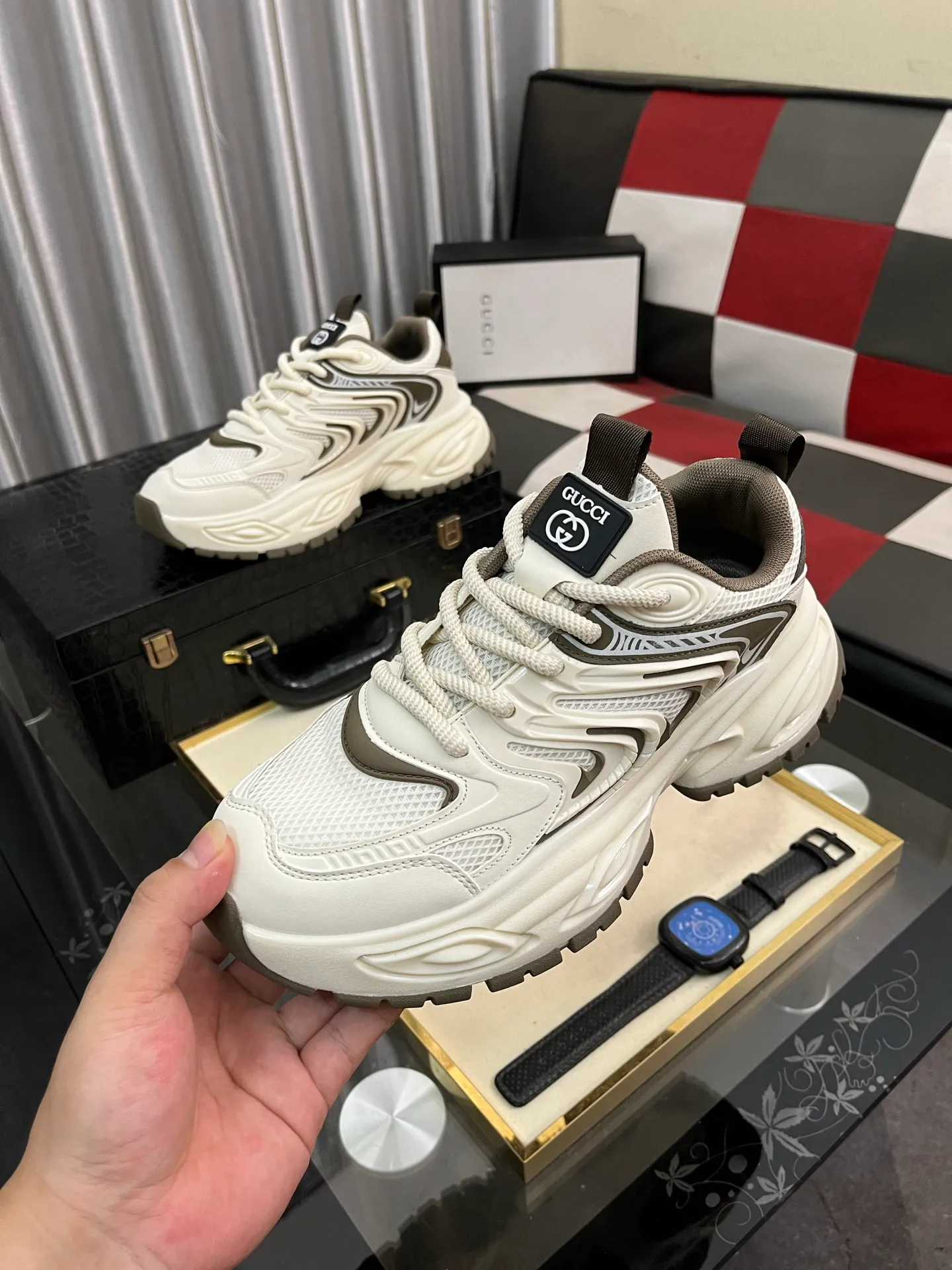 Men's shoes💰480⌚️⌚️【GUCCI】Gaobang casual and fashionable men's shoes👟hot style💥simple and elegant style, exclusive for trendy men. Unique official website latest brand elements👑Gucci original decoration, fashionable and generous, original calfskin fabric➕Comfortable leather lining ✅Size: 38-44, 2⃣️colors available